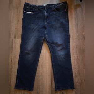 Universal thread jeans